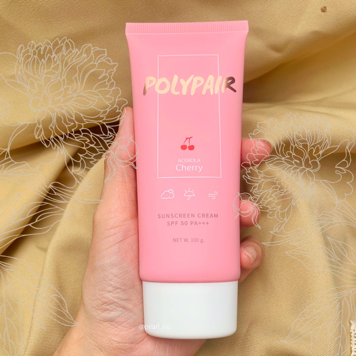 pearl_juu's tweet image. มูสกันแดดตัว POLYPAIR SPF 50 +++ ชอบที่นางช่วยโทนอัพผิวให้ขาว เปิดไฟวิบวับ วิบวับ ไม่วอก ไม่คราบ ด้วยสารสกัดจาก Acerola Cherry 🍒 + Vit E Acetate มีกลิตเตอร์ละเอียดมาก ทาปุ๊ปผิวขาวขึ้นทันที ที่สำคัญไม่เลอะเสื้อผ้า ไม่เลอะเบาะ ❤️❤️ #polypair #ไว้รีวิวห้ามขายของโว้ยย #HowtoPerfect