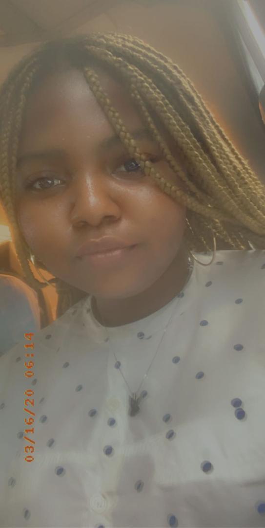 __nuellanutella's tweet image. A tote bag seller.. How was your day? Or better still how&apos;s your day going?

#hustle #FarukVsShoprite 
#toolz