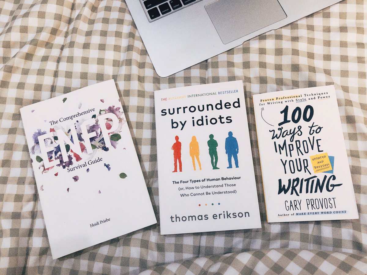 bloombuzzreads's tweet photo. ไปคิโนะล่าสุด ซื้อหนังสือมาคุนช่วงกักตัวอยู่บ้าน เล่มกลางคือเพื่อนเชียร์ให้ซื้อมาก 555 #lsbreads #bloombuzzreads https://t.co/NKAvyajkUP