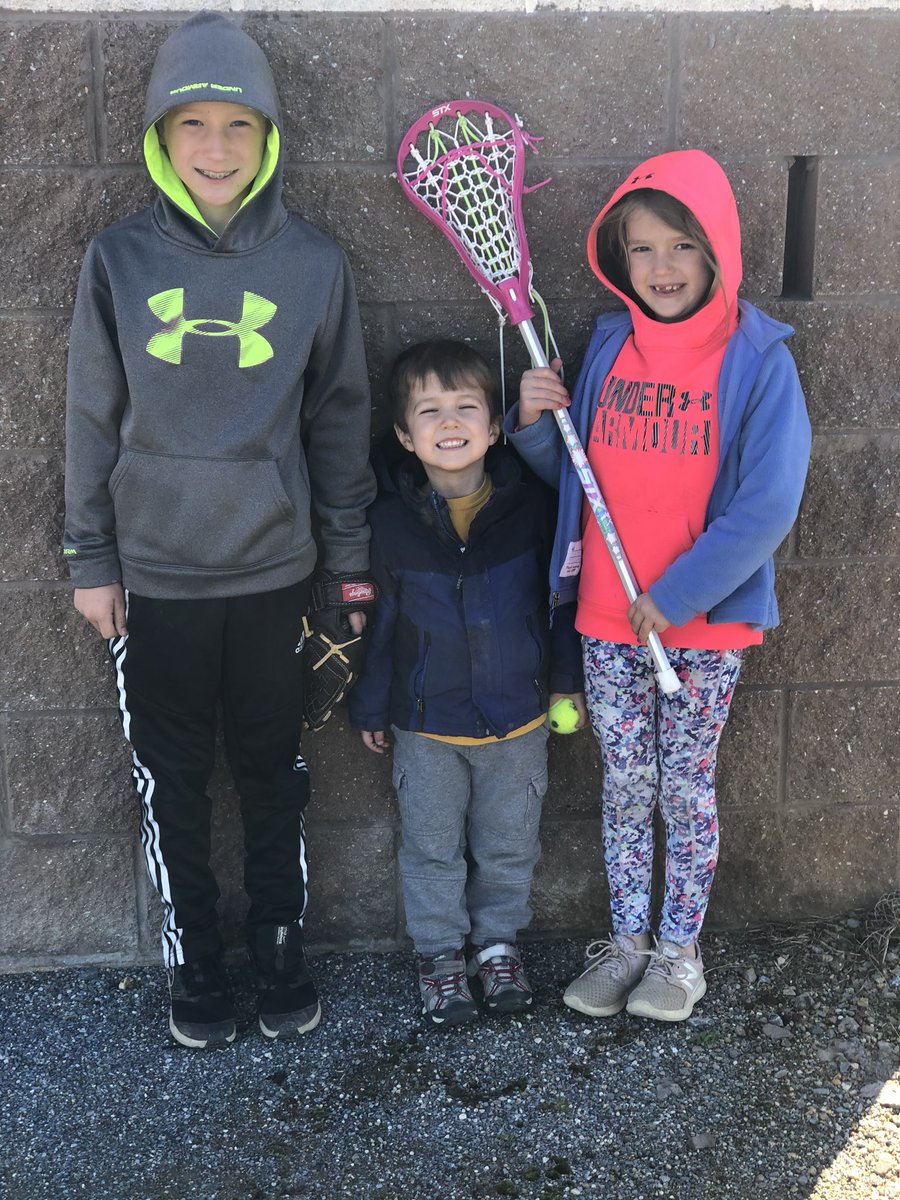 #vikingsma sneaker day /virtual spirit week Ross kids