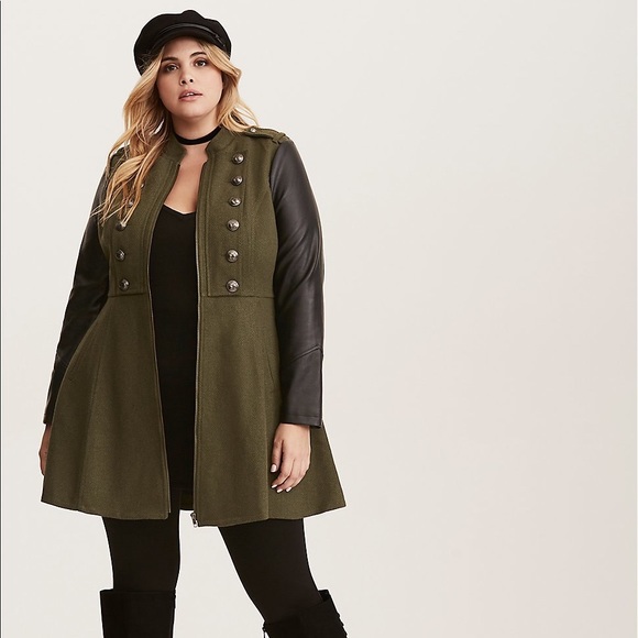 Melodyhodge74's tweet photo. So good I had to share! Check out all the items I'm loving on @Poshmarkapp from @poshsisters #poshmark #fashion #style #shopmycloset #torrid #wilsonsleather: https://t.co/SsZs022n8V https://t.co/VhzAAA6ts4