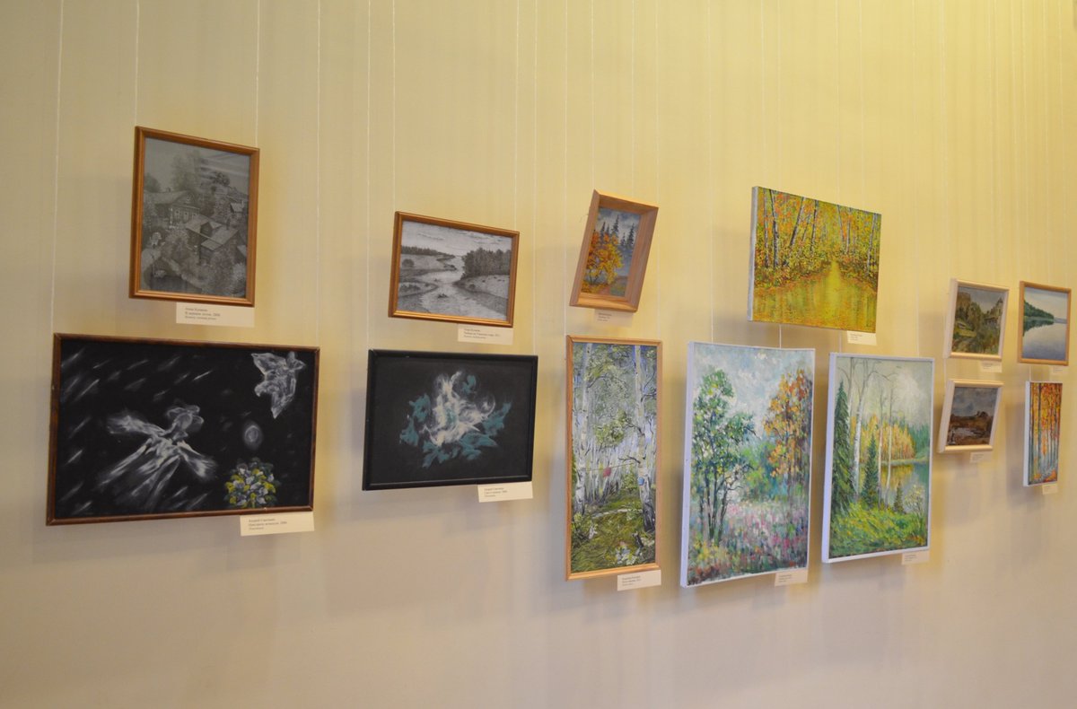 spblfb's tweet photo. These are paintings of the blind and partially sighted artists - a reminder that even in total darkness it is possible to create the light. https://t.co/NPzZkYxMb7