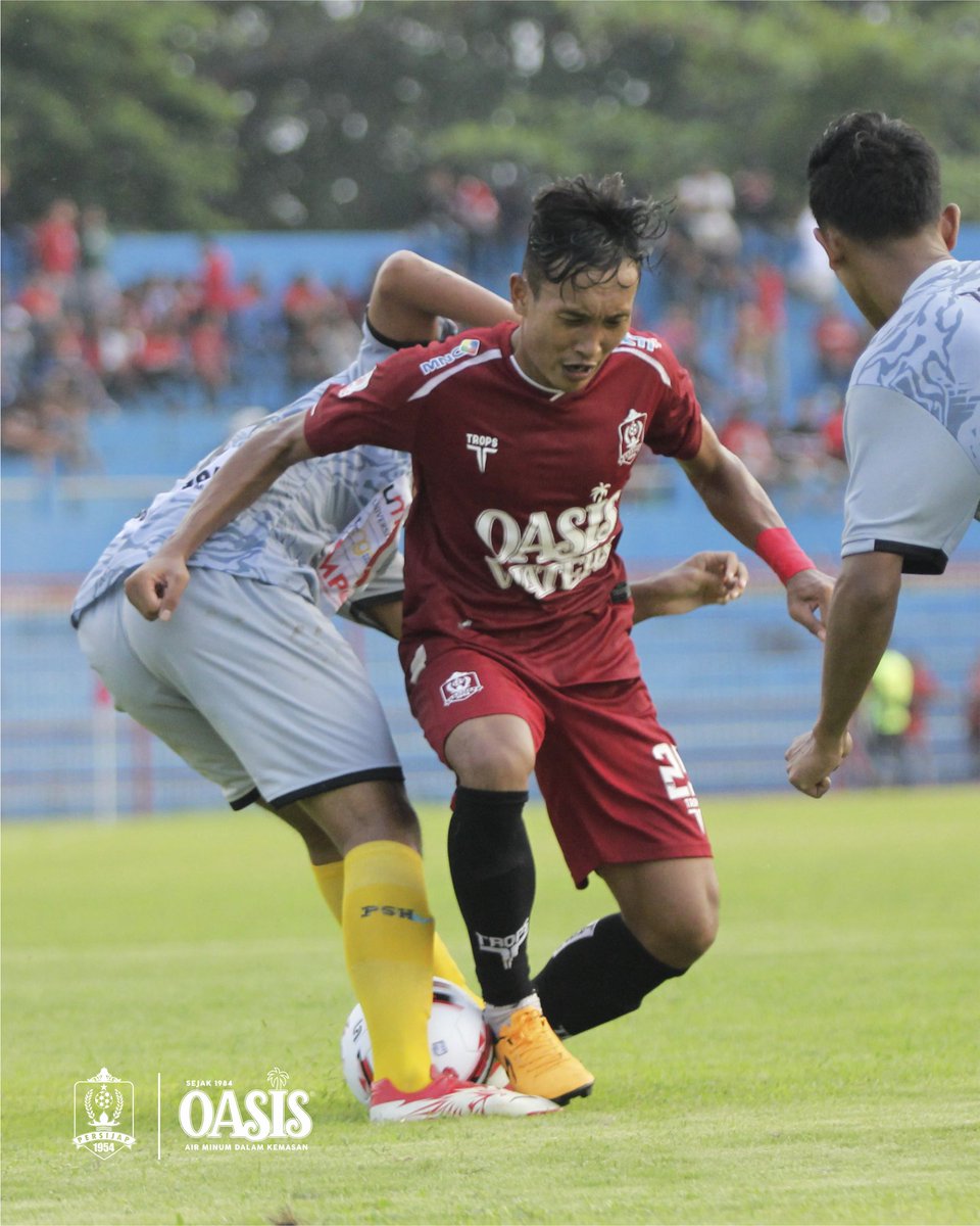 Galeri Match Perdana Liga 2 2020 Persijap 1-0 PSHW kemarin (15/3) di Stadion Gelora Bumi Kartini

#persijap #MinumOasis