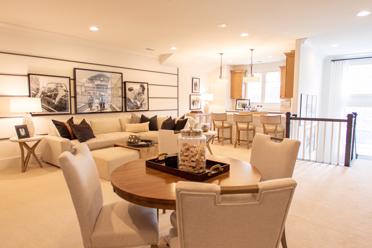 ElevateHomes55's tweet photo. Check out all the space you have for interior design creativity in the Bonus Room of The Inspire floor plan! 😊 https://t.co/9Br0Jg2sYa