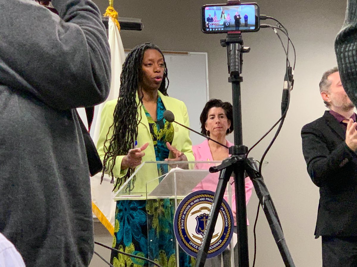 Amanda Pitts (@amandapittstv) on Twitter photo Dr. Alexander Scott speaking now — “to the teenagers, we are talking to you as well. The point of all students being home is not to congregate“ <a href="/ABC6/">ABC6 News Desk</a> Dr. Alexander Scott speaking now — “to the teenagers, we are talking to you as well. The point of all students being home is not to congregate“ <a href="/ABC6/">ABC6 News Desk</a>