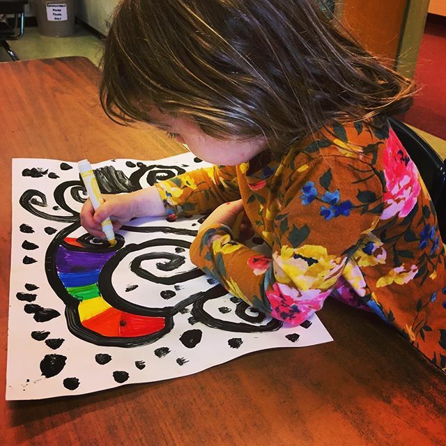 MsAucterCESU's tweet photo. Sneaking some 🌈 ‘s into our monochromatic paintings. 🍀 @jeselementary @mmuusdvt https://t.co/TlrxKWndkE https://t.co/Qg2KDgDbOx