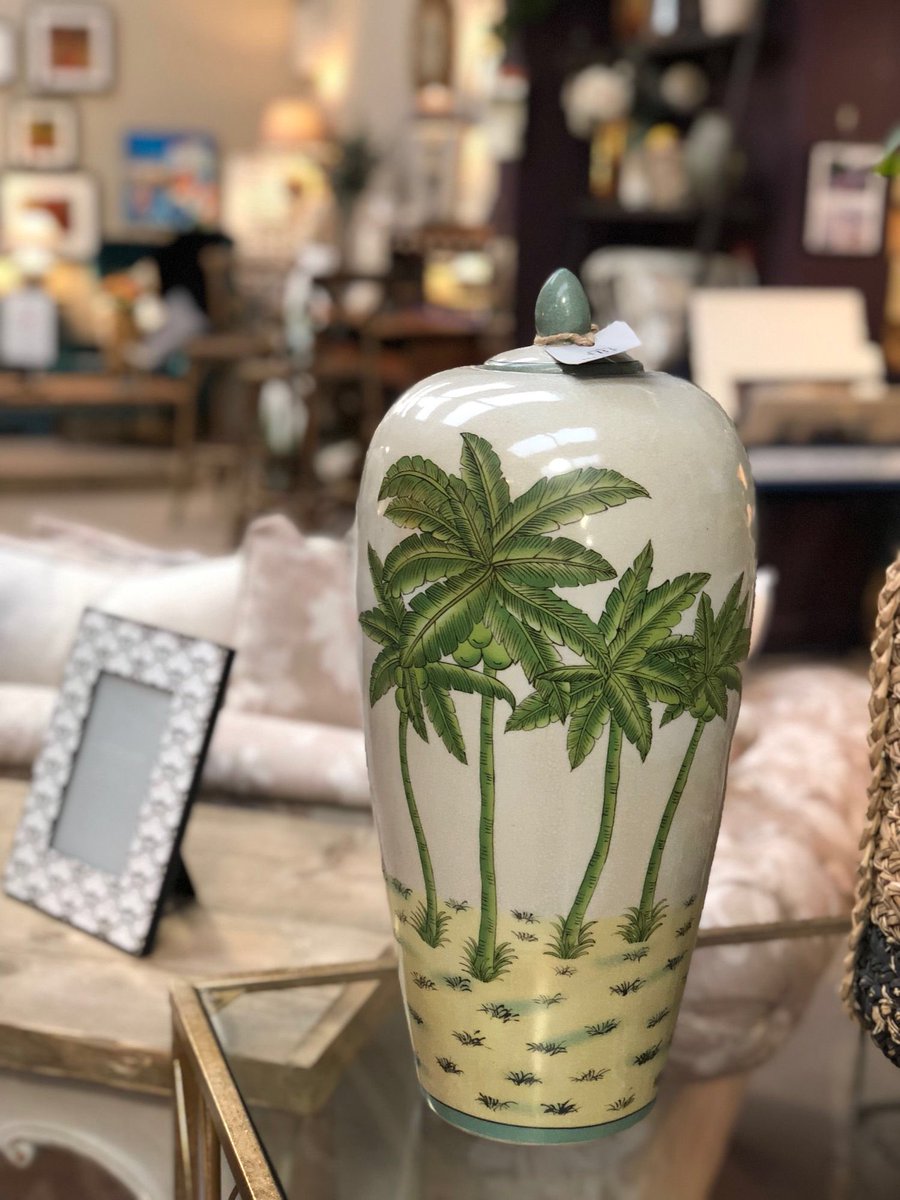 ATOwarwickshire's tweet photo. @bondslifestyle is an amazing destination shopping experience in Warwickshire.
"I love it.. you will too", Mette ♡
https://t.co/TTq2MZHtsf https://t.co/dFrlHfiTC9