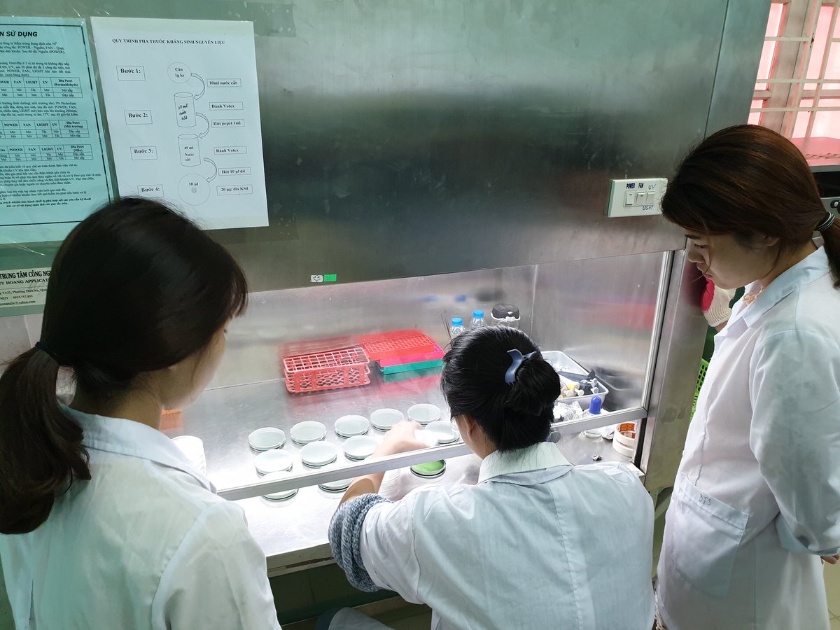 Training analysis and diagnostic fish diseases @ Faculty of Fisheries