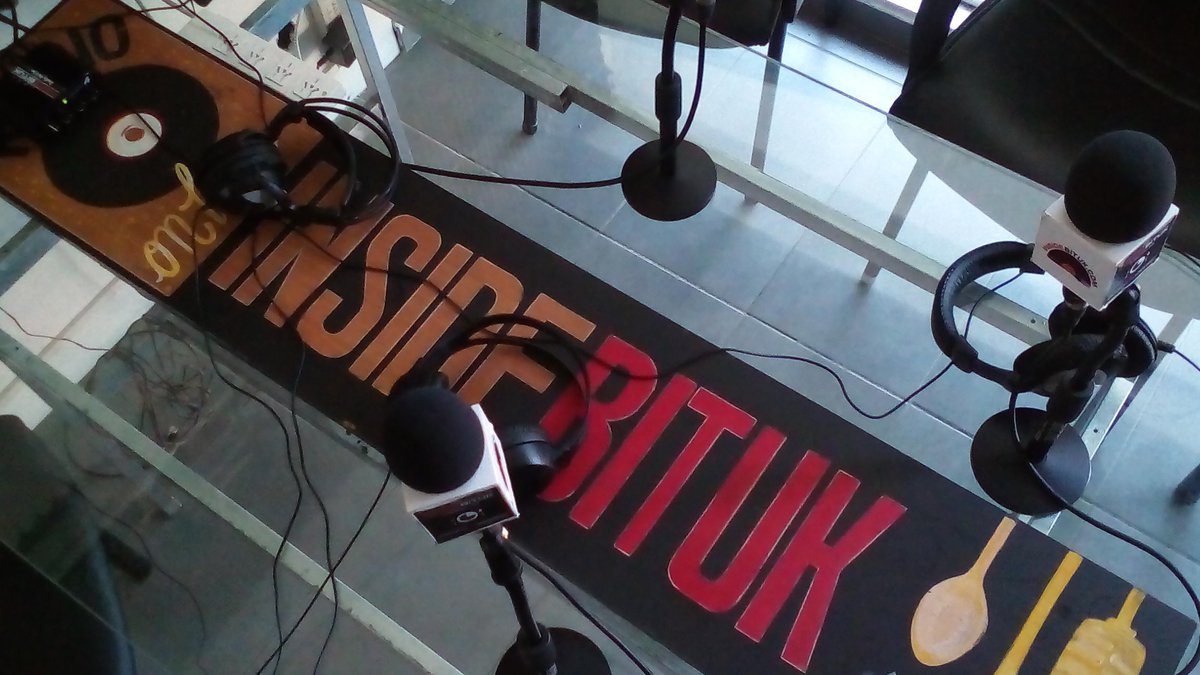 @insidebituk (@insidebituk) on Twitter photo 