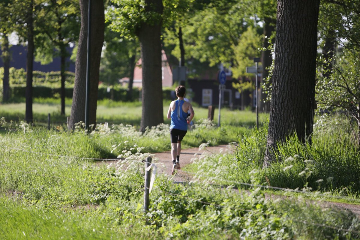 Komende periode zijn alle (sport)evenementen afgelast en sportscholen gesloten. Ben je niet ziek, probeer dan toch met een rustige intensiteit, in beweging te blijven. Dit zorgt namelijk voor een goede weerstand. 

Pas op jezelf &amp; elkaar!💙