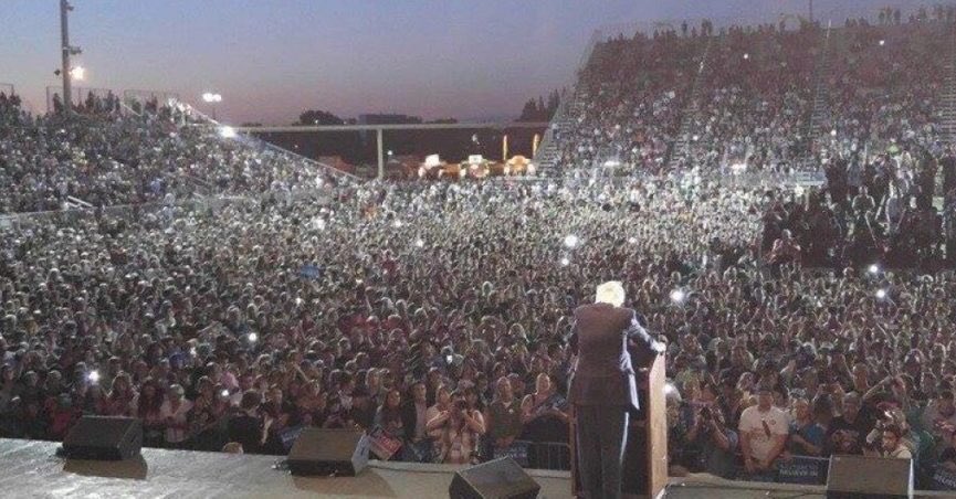 burning2020's tweet photo. #JoeMentia will lose to Trump then within the next four years you will see all of #NeverBiden turn to President AOC & VP Rashida Tlaib who would support Bernie to give us a better chance to save the planet. @AOC we are with you! #DraftAOC for VP now, the Earth cannot wait on Joe https://t.co/fYTY3GeB2T