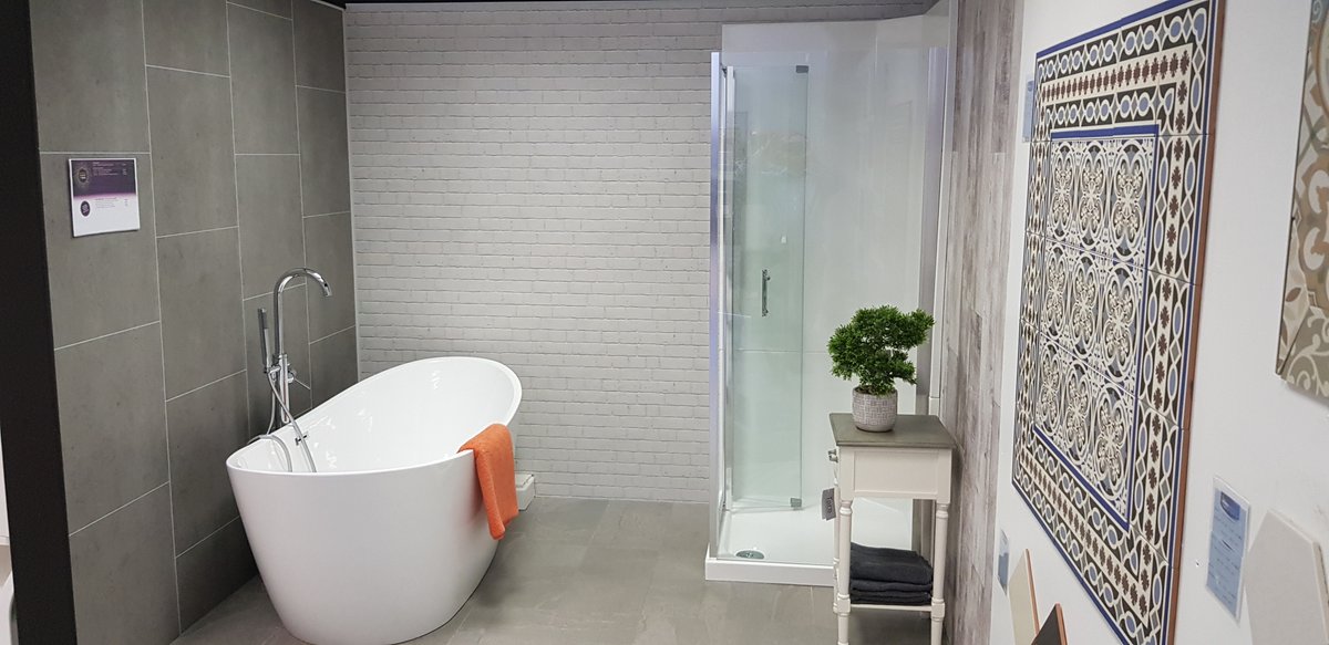 Another lovely showroom at Topline Burton's Kanturk in Co. Cork, Location details here: neptunebathing.ie/stores/burtons… #cork #neptunepathing #showroom
#shower #bathroom #leak