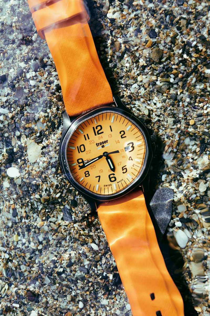 Underwater adventures on the horizon? Our #p67officerpro is part of our collection for those wild at heart. These watches are equipped with trigalights as well as a Super-Luminova dial.
#traser #swissmade #theoriginal #illumination #watersports #outdoorsurvival #trigalight
