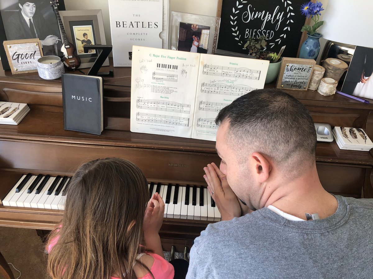 nyctchrofgenius's tweet photo. We just transitioned to music she asked if she can be the line leader 😂piano w daddy #TheZwangSchool https://t.co/UeoAWYshTO