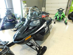 LeesAutoRVRanch's tweet photo. 2020 Arctic Cat® Lynx 2000!  A perfect first trail snowmobile with a 2-stroke, 565cc fan-cooled engine for solid trail performance and great fuel mileage!  #firstride #ArcticCat #Lynx Lee's Auto &amp; RV Ranch #leesautoandrv LeesPowerSports
https://t.co/hGTZ6ERbt6 https://t.co/idWNNQIPgz