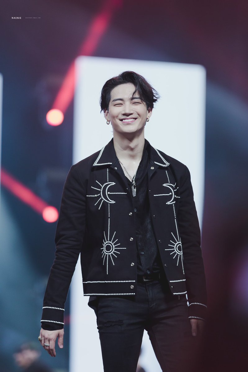 รอยยิ้มของแจบอม😁 tweet media