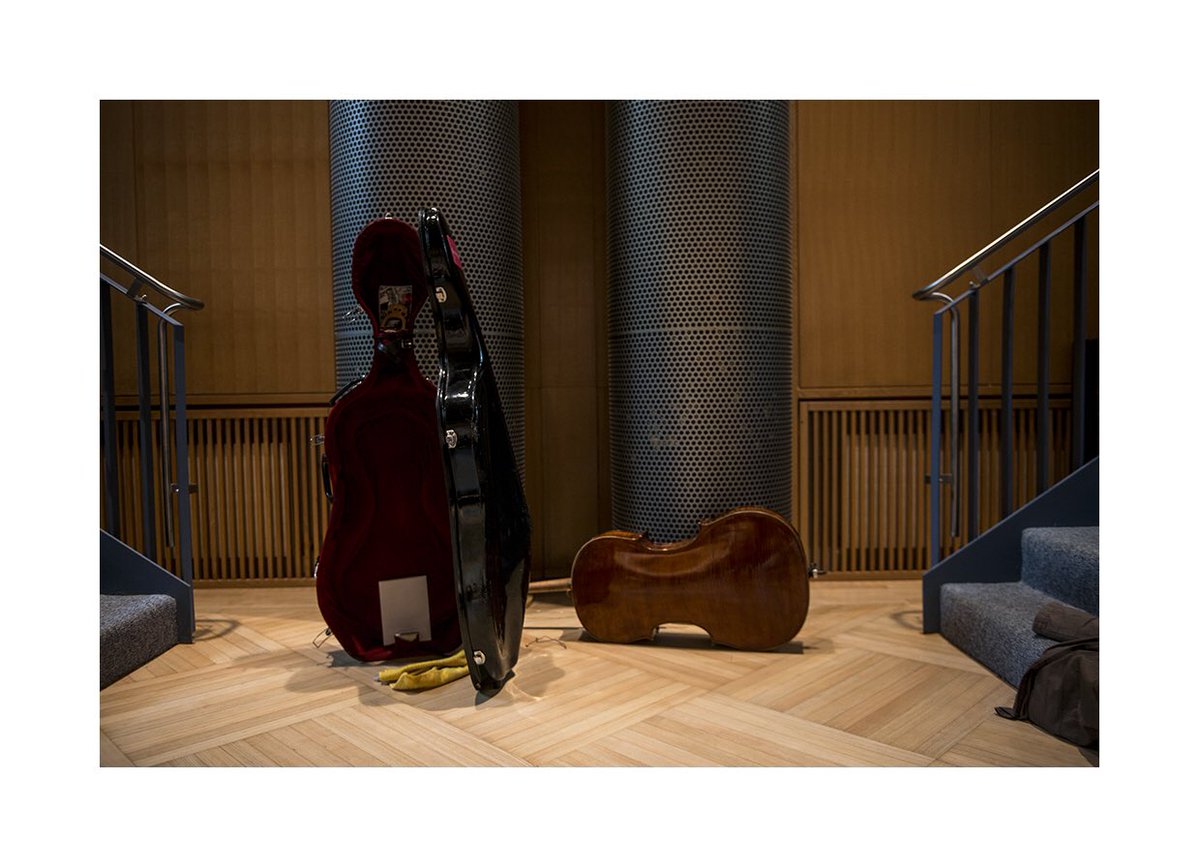 In diesen turbulenten Zeiten wird es an vielen Orten der Welt still. Auch unser Proben- und Konzertbetrieb ist für einige Zeit eingestellt. Wir schicken euch die besten Grüße und bedanken uns bei allen Menschen, die gerade so intensiv für Andere da sind. Bleibt gesund 🎶❤️