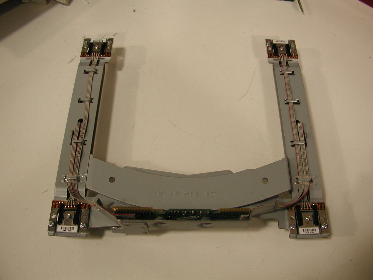 CapitalComputer's tweet photo. #POS #Retail, NCR #497-0453654 Scale Bar Assy W/ Load Cells for 7878 Scanner $75.00 (IN STOCK) P & A, always best @ CCG, LLC! Best techs. Best tools. Best svc ctr. Anywhere! #NCR #Repair #Service #Grocery #NCRParts #PointOfsale #Scanner #NCRCounterpoint #NCRSystem #NCRTerminal https://t.co/NjOWZeQPKX