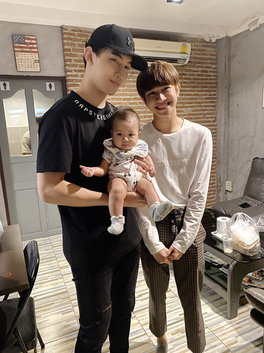 Boyfriends with babies im soft  #ohmfluke  #chanbaek