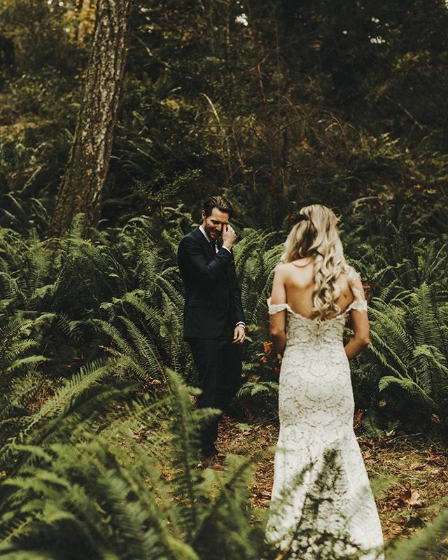 Real Weddings (@realweddingsbc) on Twitter photo You can never predict the reaction for the first look...but we can guarantee SOMEONE is going to cry. Dress: <a href="/bijoubridal/">Bijou Bridal</a>. Photo: <a href="/shariandmike/">Shari and Mike</a>. Location: @campfircomweddings. Flowers: @Greenleaffloraldesign and @blossomandvinefloralco. #wedding #wedding… ift.tt/2x0kYJr You can never predict the reaction for the first look...but we can guarantee SOMEONE is going to cry. Dress: <a href="/bijoubridal/">Bijou Bridal</a>. Photo: <a href="/shariandmike/">Shari and Mike</a>. Location: @campfircomweddings. Flowers: @Greenleaffloraldesign and @blossomandvinefloralco. #wedding #wedding… ift.tt/2x0kYJr