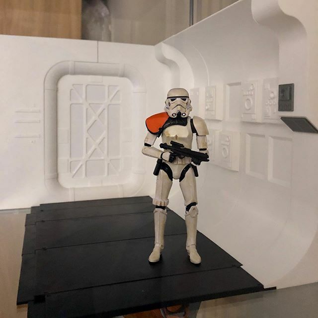 Blockade Runner with newly designed floor now available on the store! Link in bio .
.
.
.
.
.
#blackseries #starwars #toyphotography #starwarsblackseries #starwarstheblackseries #starwarstoyfigs #toyartistry #photography #starwarstoys #blackseries6inch #… ift.tt/3d4vXC4