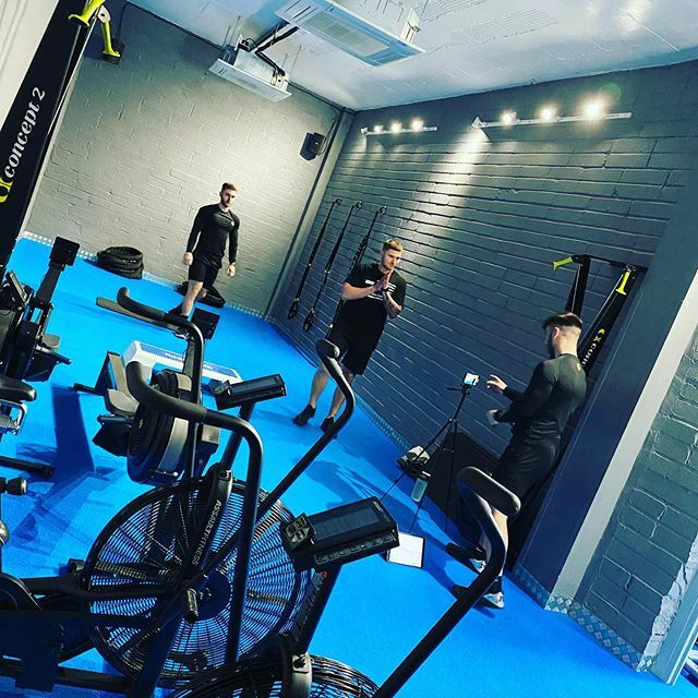 FCF_PT's tweet photo. ‘Covid-19 Home Workout Programme’ in motion 👍🏻
#
Our programme is being made for our clients, members and anyone else who wants to maintain their ‘gains’ during this tough period and can’t access the gym 😊
#
This programme and the sessions themselves will be resistance based… https://t.co/RbaE4Jj8pm