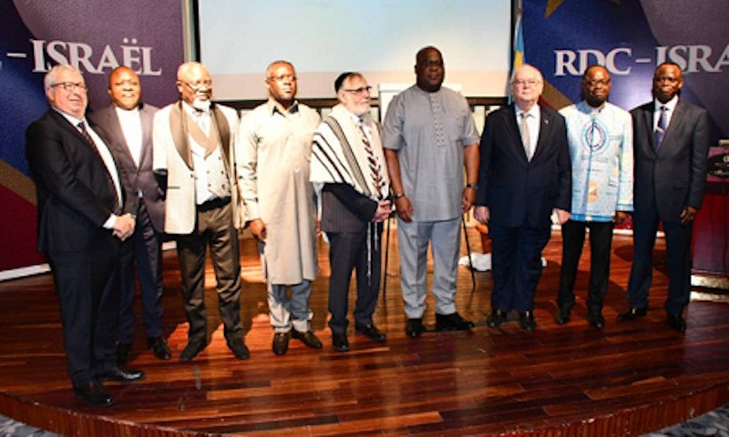 Digitalcongo's tweet image. RDC-Israël : signature de l’acte de réaffirmation des liens entre les deux peuples

digitalcongo.net/article/5e6f5c…