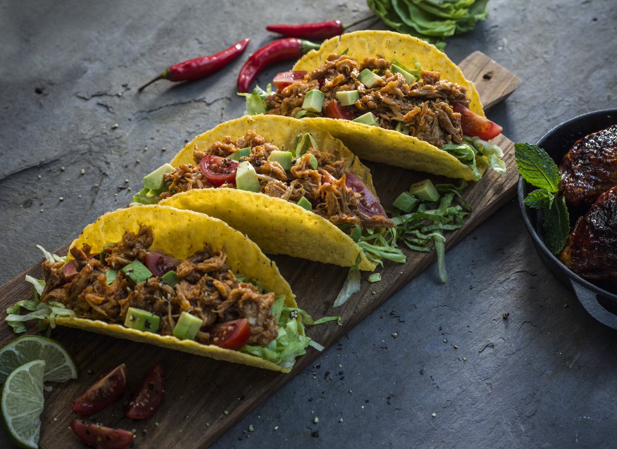 SimplyBetterDS's tweet photo. If youโre looking for some new dinner ideas try this recipe for Pulled Corn Fed Chicken Tacos from our Brand Ambassador @nevenmaguire
Click the link below to find all of our #COOKwithNeven recipes on our website https://t.co/VOvSd9VD3F https://t.co/8mugZnS4BG