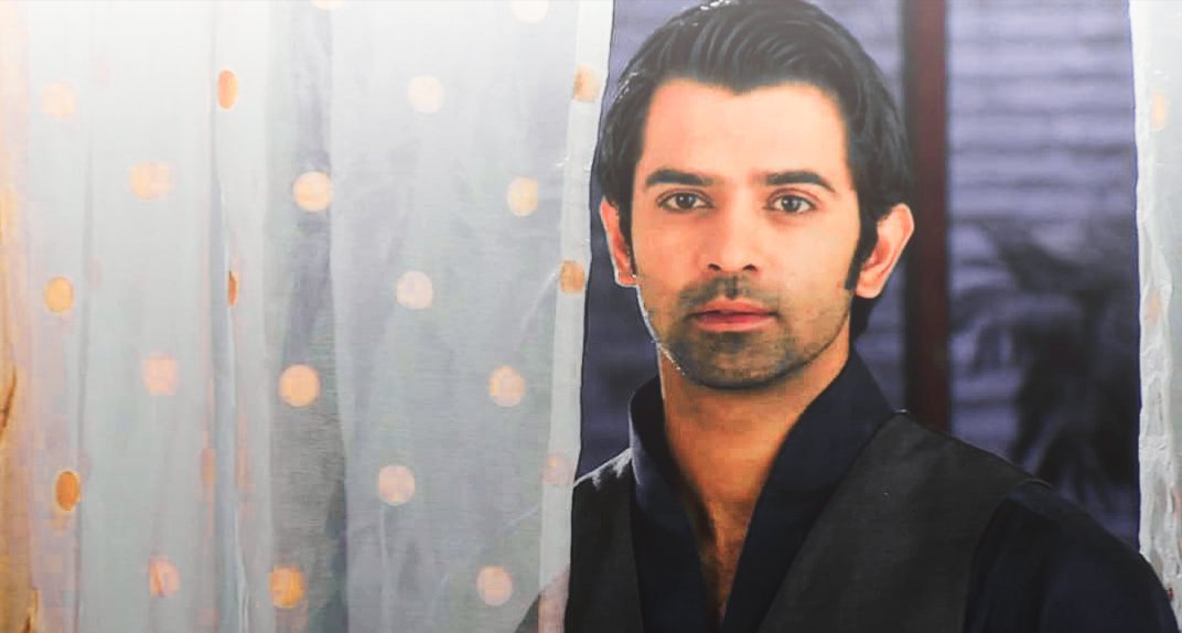 K: "Iska Matlab Arnav..."Khushi was shocked just like us and that small smile on Arnav's face  #BarunSobti  #SanayaIrani  #IPKKND  #Arshi