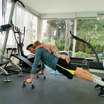 View image on Twitter