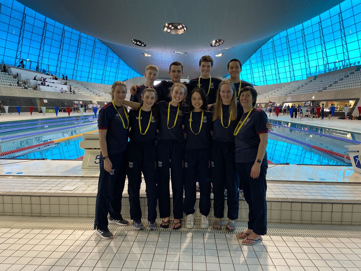 DeanCloseSchool's tweet photo. Congratulations to the Dean Close Swimming team who took part in the annual National Bath and Otter Cup on Friday. Full story: https://t.co/aNQ5NPb8DL #DeanCloseSwimming #DeanCloseSport @DeanCloseSwim https://t.co/oWtjxcR10Y