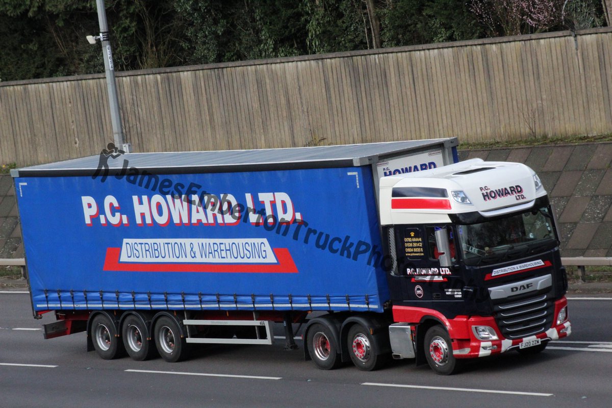 PCHowardLtd's tweet photo. First #20reg spotted #FJ20ZZM #M42 J5 16/03/20.
#DAF #DAFtrucks @daftrucksuk @daftrucksnv
πΈ James Emberton Truck Photography https://t.co/wMLWEwWqX2