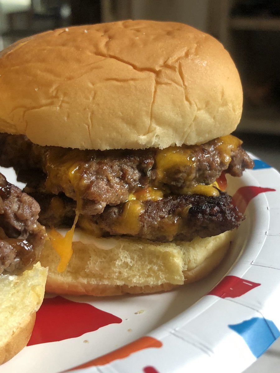 Danielle - Diva Q® tweet media