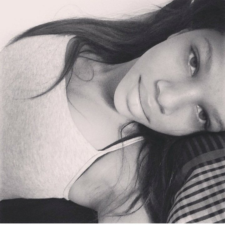 heyhazelkay's tweet photo. Relax🌻 #beautyqueen https://t.co/BgxMHTb7ZK