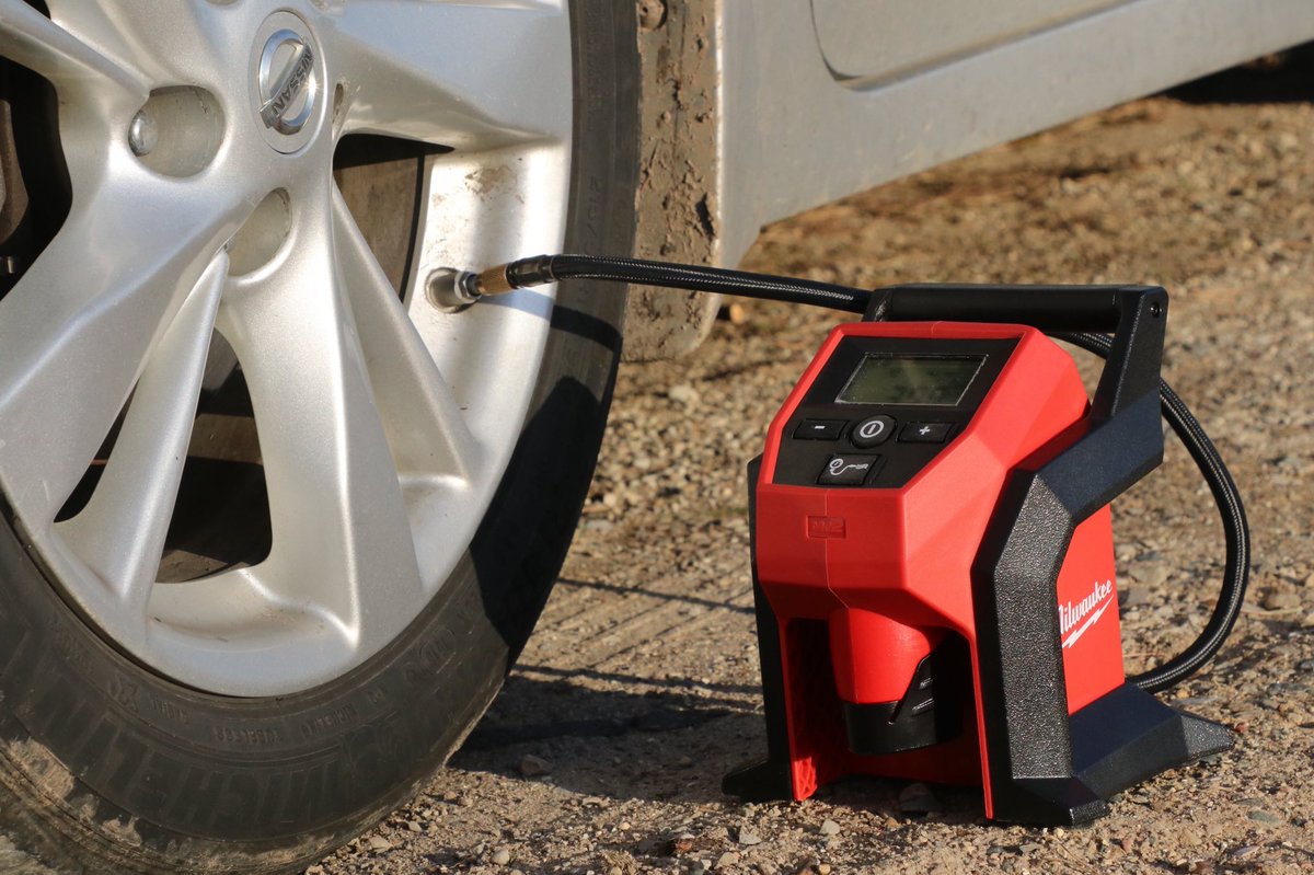 MarkThomasBldr's tweet image. FASTEST PORTABLE TIRE INFLATOR!  THE MILWAUKEE M12 COMPACT INFLATOR MODE... youtu.be/PFcOLlY2wv4 via @YouTube @MilwaukeeTool #milwaukeem12 #compactinflator #toolreview #airpump