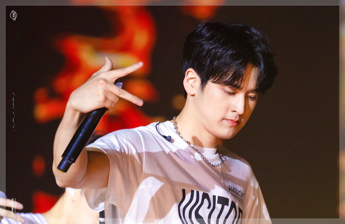 200118 #iKON #CHANWOO #찬우 #정찬우 #チャヌ #찬우살이 @iKON_chan_w000