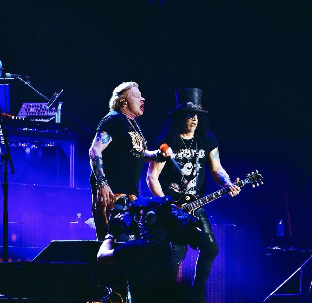 GreeceSlash's tweet photo. More HQ photos from Mexico show 🇲🇽👇🏻

📸 Massiel Mendoza ( IG )

#Slash #GunsNRoses https://t.co/vnwYzhdZDo