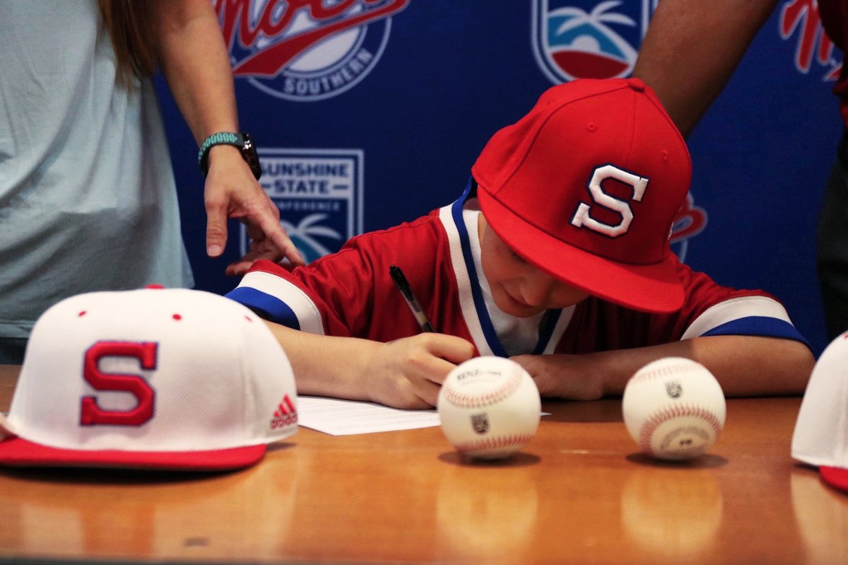 FoJFoundation's tweet photo. Braeden signing his Florida Southern College Baseball certificate! ⚾️ @MocsBaseball
#FOJPride https://t.co/Xzn9e4a0qt
