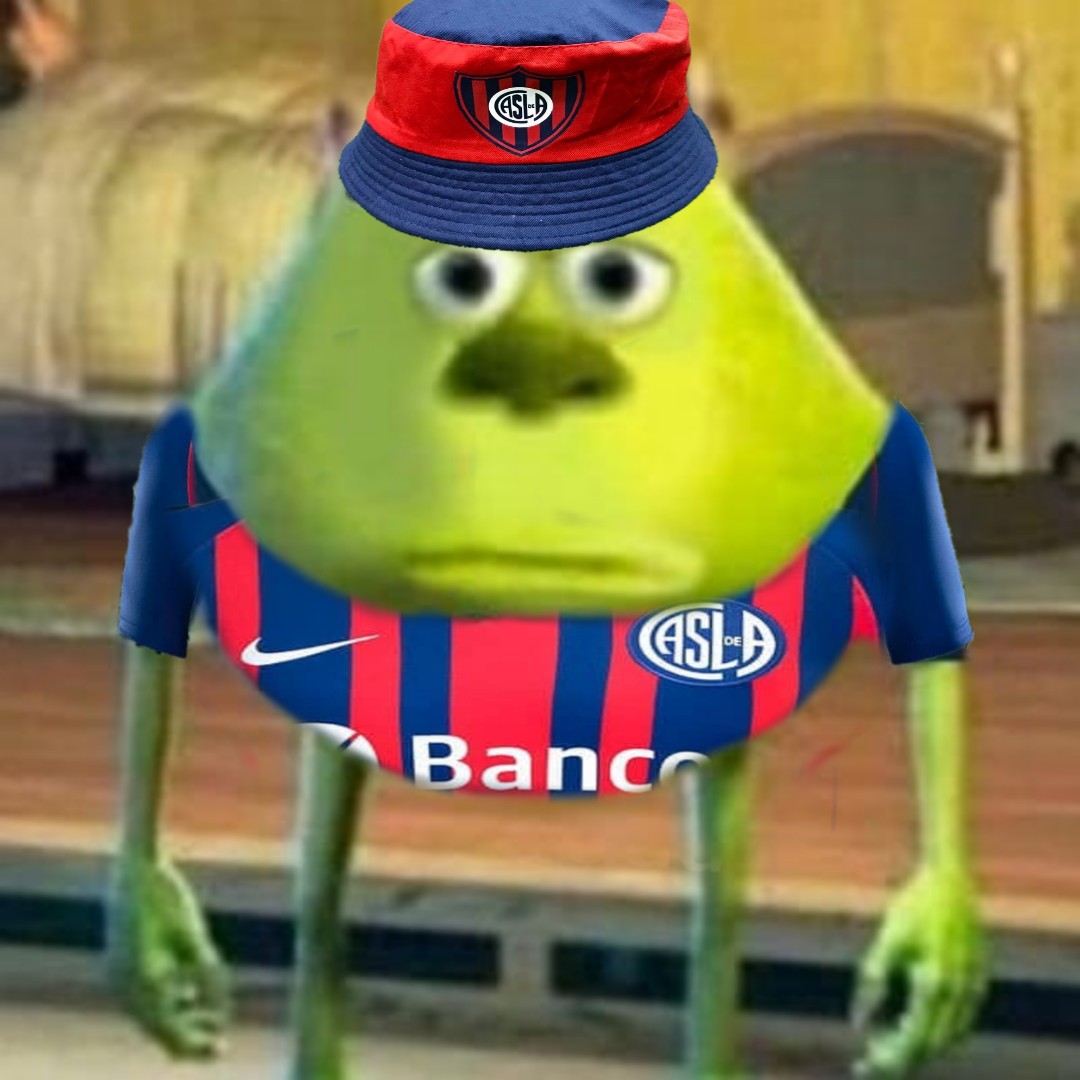 ImagenesCuervas's tweet photo. Despues de muchos partidos sin embocarla, finalmente se le da y marcó tres goles en los últimos dos partidos pero se suspenderá el fútbol.

Adam Bareiro: https://t.co/pTQFIW5zpf