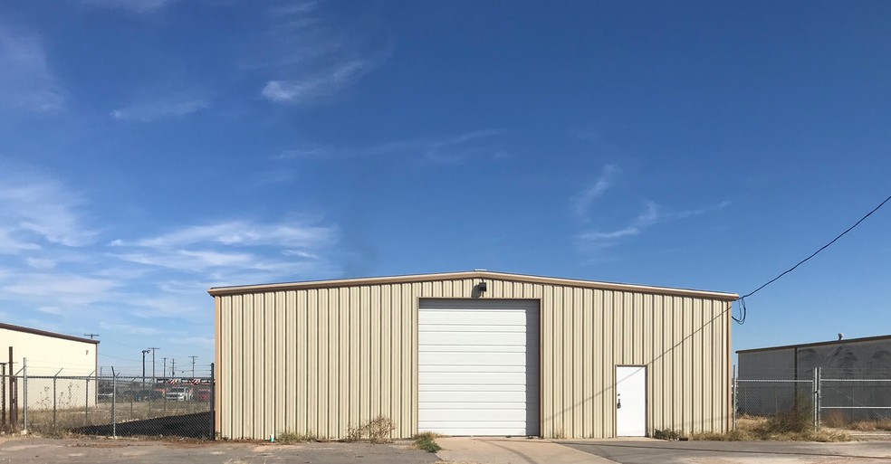Contact us to learn more about this completely refurbished industrial warehouse with new insulation, new OHD, two offices, a break room and a restroom.