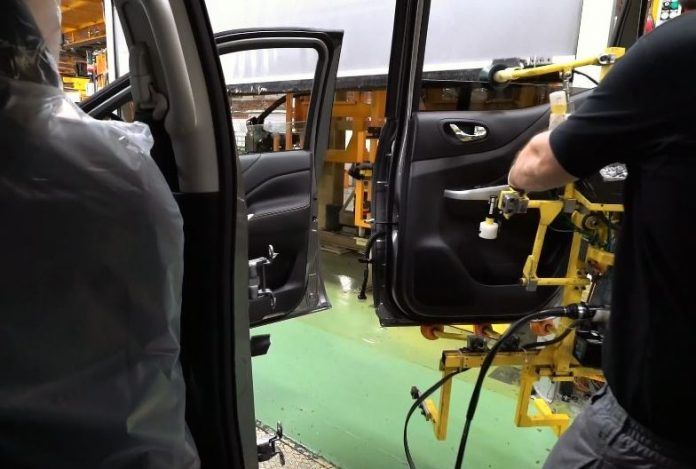 industry_arena's tweet image. Un sistema inteligente priorizará la ergonomía de los trabajadores de la industria que utilicen #robots
🤖El proyecto europeo #Sharework está liderado por @Eurecat_news y espera mejorar las condiciones de trabajo de los operarios

@industria_4_0 👉bit.ly/33bHcnH