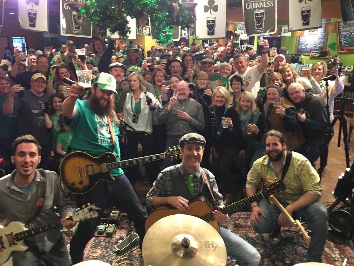 belleville_the's tweet photo. Thanks to everyone that came out on Saturday. Thanks to Falling Fences, it was a blast. We will be cooking up more Corned Beef &amp; Cabbage tomorrow. Call in your order or stop by for carry outs. We will begin serving at 11:00 until its gone. Let's do our best to make it a Happy Day https://t.co/8pRtbCSKrD