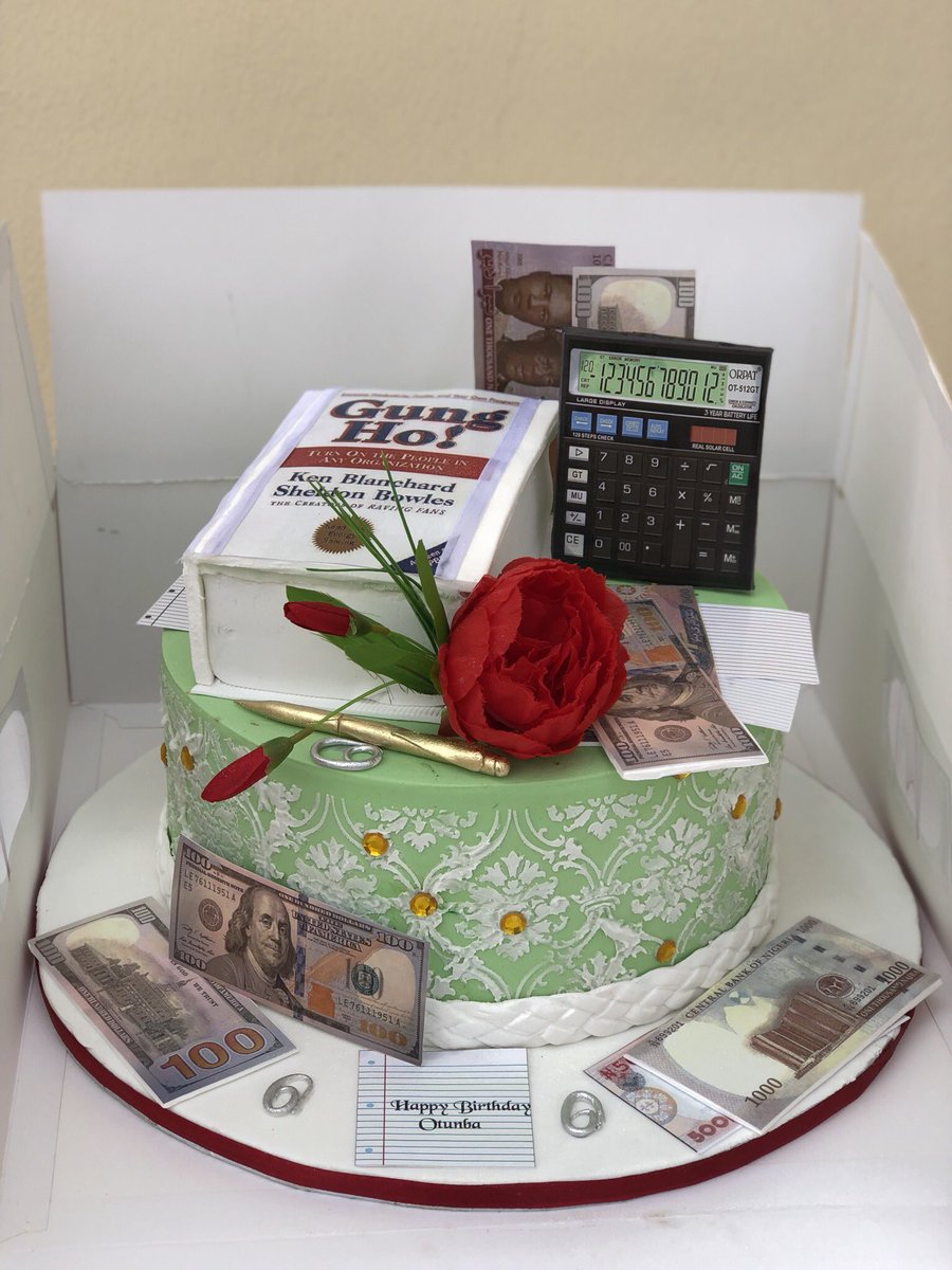 Accountant Bankers Theme Cake