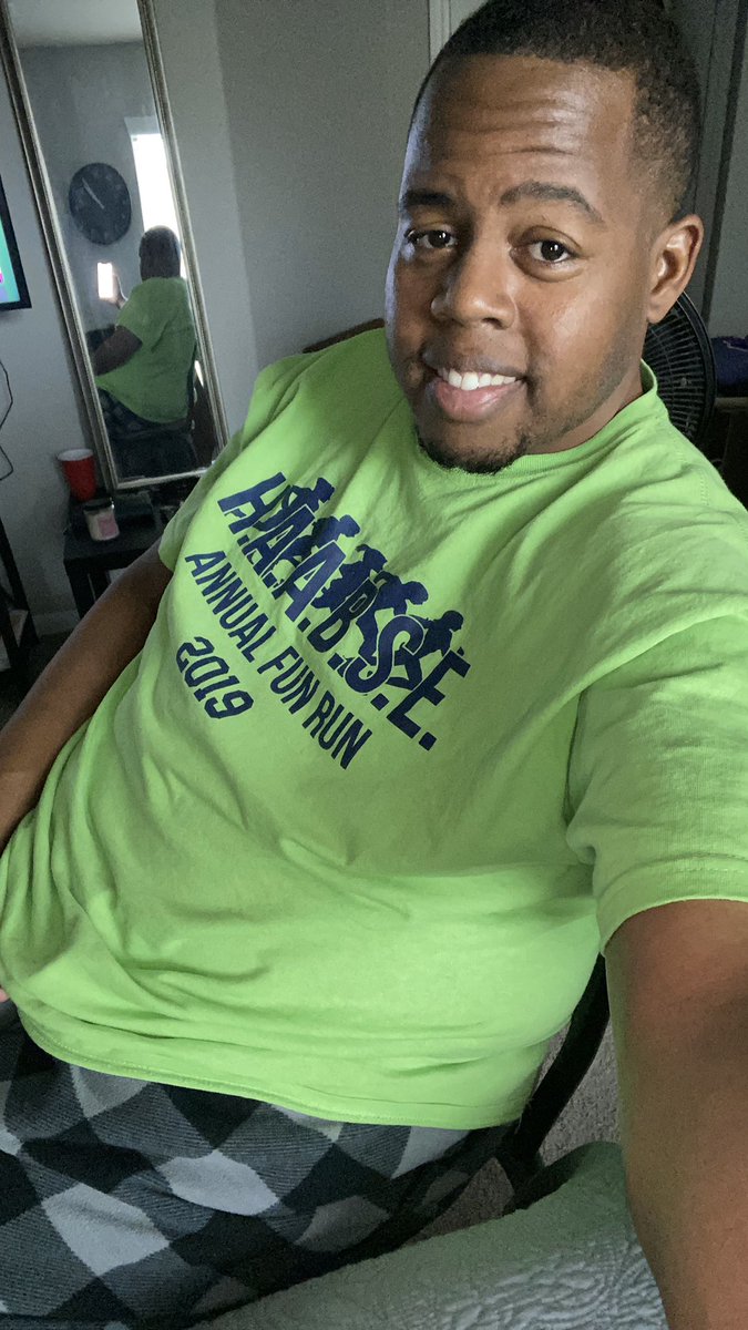 ealy_daeducator's tweet photo. #MeadowsSpiritAtHome #MeadowsStrong #coronaWHO JOIN IN AND HAVE A LITTLE FUN! https://t.co/5qi56qFW9v