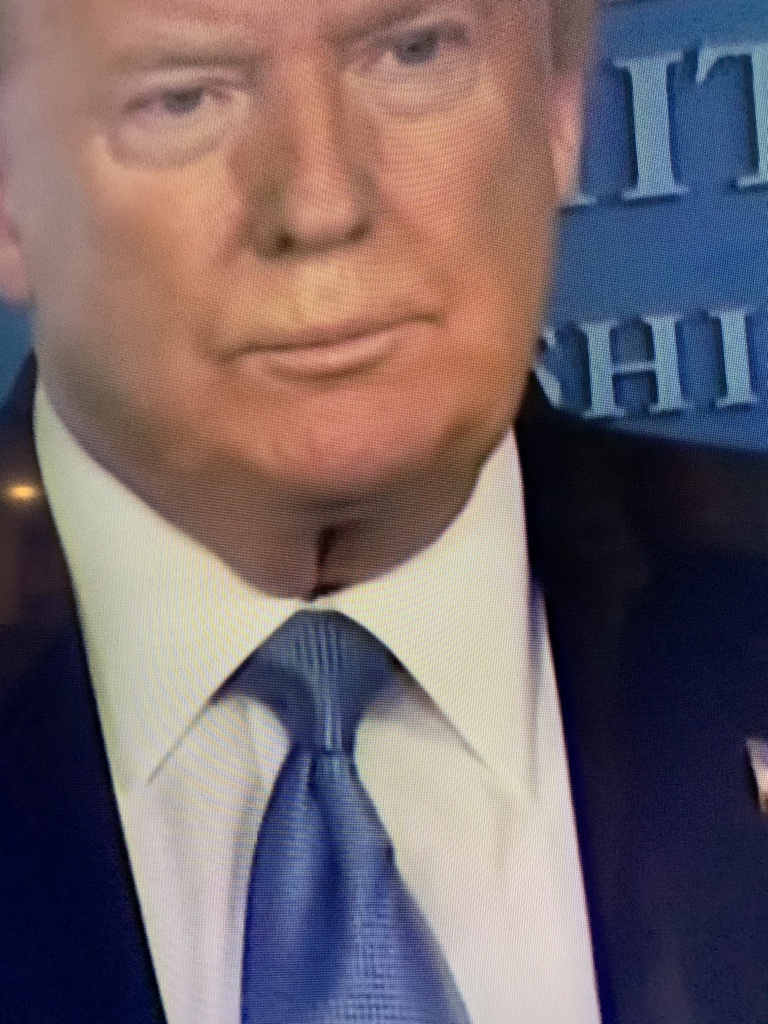 ETQRSZFWsAEv1B8.jpg:large