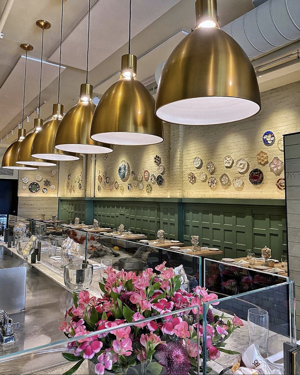 Hi, Philly☀️It’s with a heavy heart that we have to temporarily close the doors to Oyster House and we won't be offering any takeout/delivery options during this time. We'll continue to update, but please know that we're incredibly grateful for your ongoing support &amp; love!