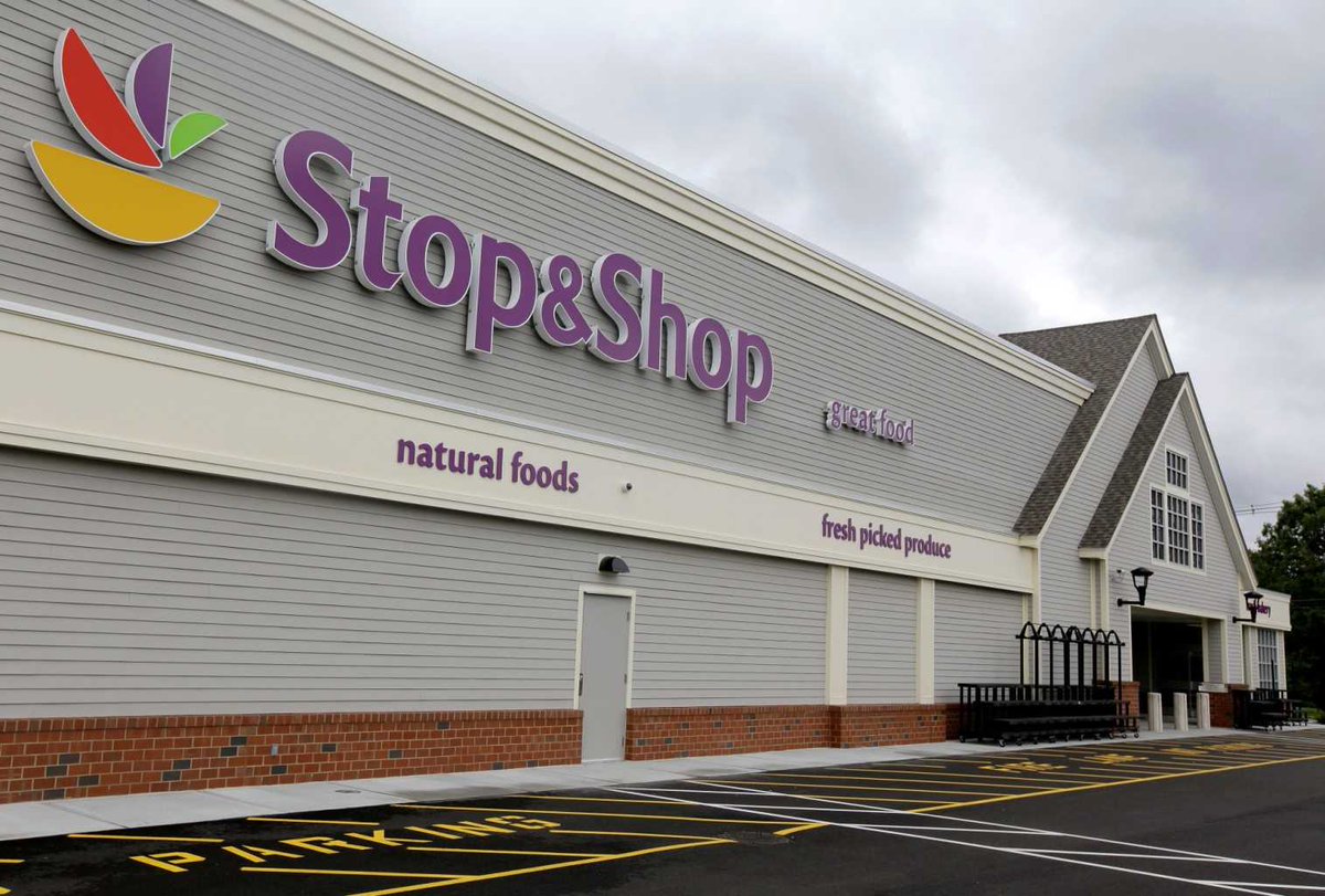 JUST IN: Stop &amp; Shop announces it's creating AM hours specifically geared for customers 60+ 

Stores will open from 6am-7:30am ONLY for customers over the age of 60 who the CDC and local health officials say are most vulnerable.  #Coronavirus #COVID19
