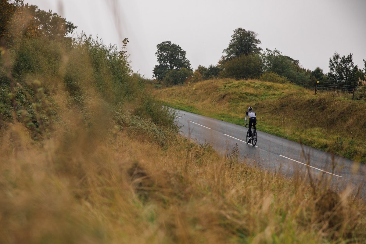 How can cyclists stay safe during coronavirus crisis? Latest updates from British Cycling and the government | cyclingweekly.com/news/latest-ne…