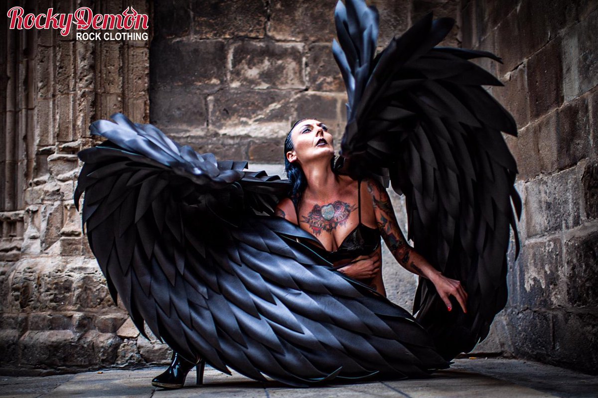 "Volarás, y serás el ave más maravilloso que salió de su jaula de oro" La Fornas
Stylish: <a href="/rocky_demon/">Rocky Demon</a> @alamo_soriano 
Model: <a href="/13131313P/">Pilar</a> Pilar Fornas Garcia, Pilar Fornas Garcia II, Pilar Fornas Garcia
By Kev