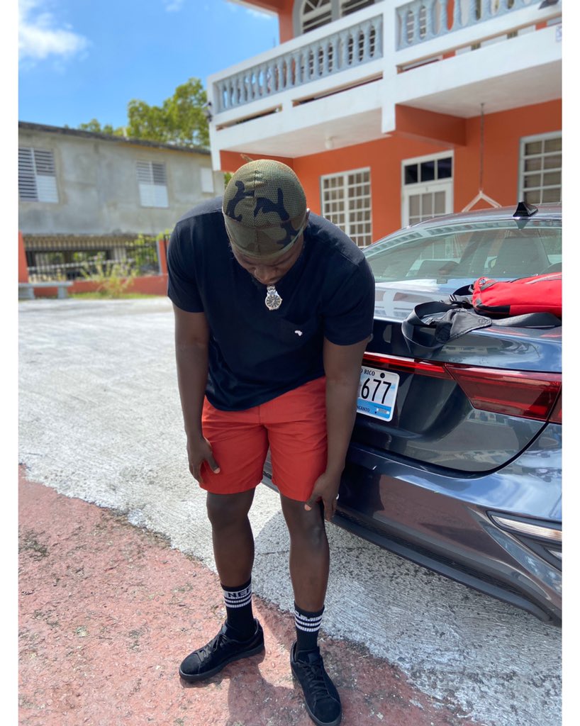 LivingBased's tweet image. Humble Beast 🦧